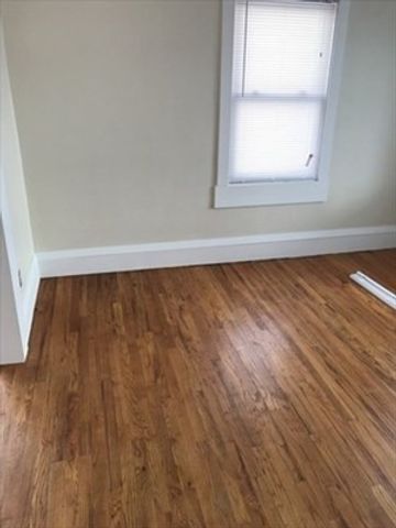 23-25 Prentice St, Springfield, MA 01104