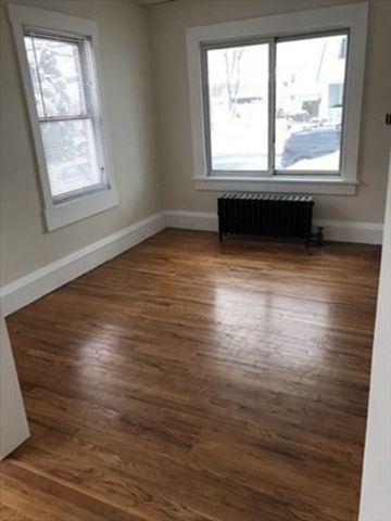 23-25 Prentice St, Springfield, MA 01104