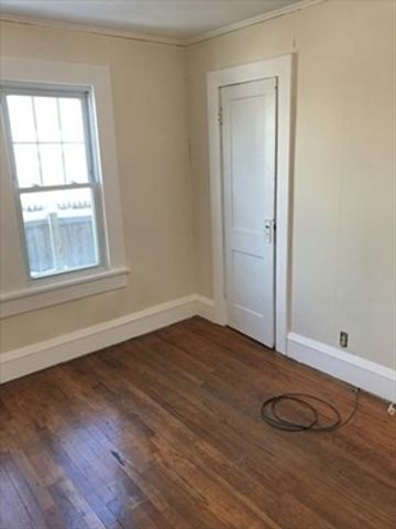 23-25 Prentice St, Springfield, MA 01104