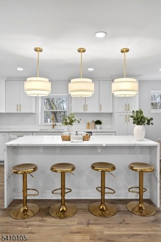 3 Carol Ter, Warren Twp., NJ 07059