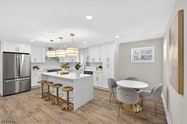 3 Carol Ter, Warren Twp., NJ 07059