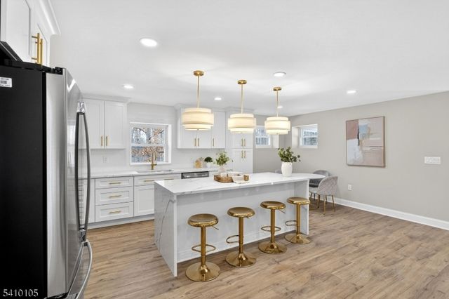 3 Carol Ter, Warren Twp., NJ 07059