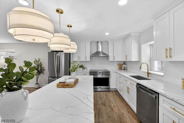 3 Carol Ter, Warren Twp., NJ 07059