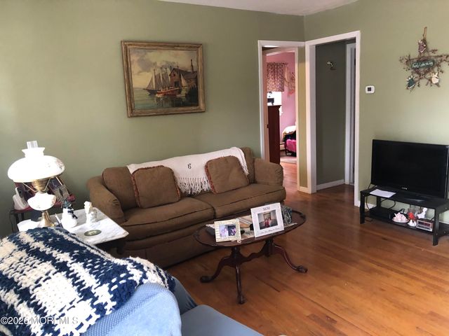 1122 Pine Bluff Avenue, Point Pleasant, NJ 08742