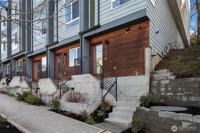 1312 Yakima Avenue S, Seattle, WA 98144