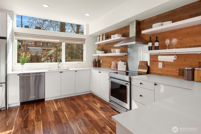 1312 Yakima Avenue S, Seattle, WA 98144