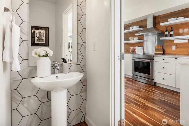 1312 Yakima Avenue S, Seattle, WA 98144