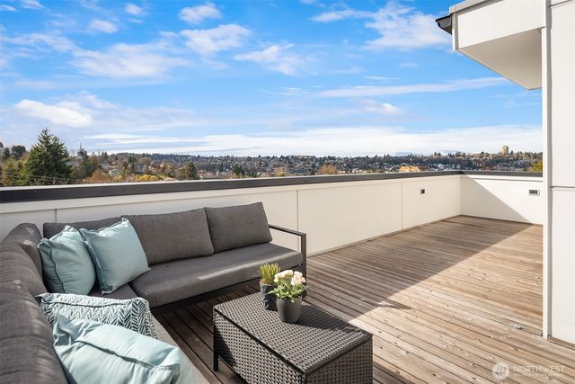 1312 Yakima Avenue S, Seattle, WA 98144