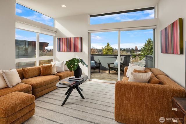 1312 Yakima Avenue S, Seattle, WA 98144