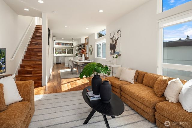 1312 Yakima Avenue S, Seattle, WA 98144