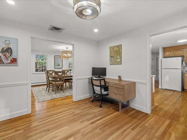 15 Lady Slipper Ln, Duxbury, MA 02332