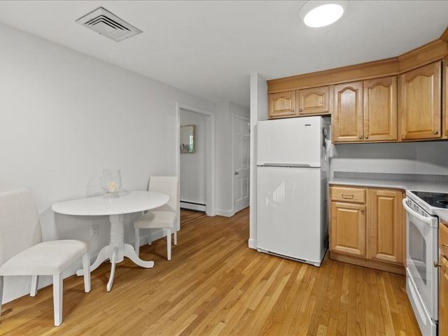 15 Lady Slipper Ln, Duxbury, MA 02332