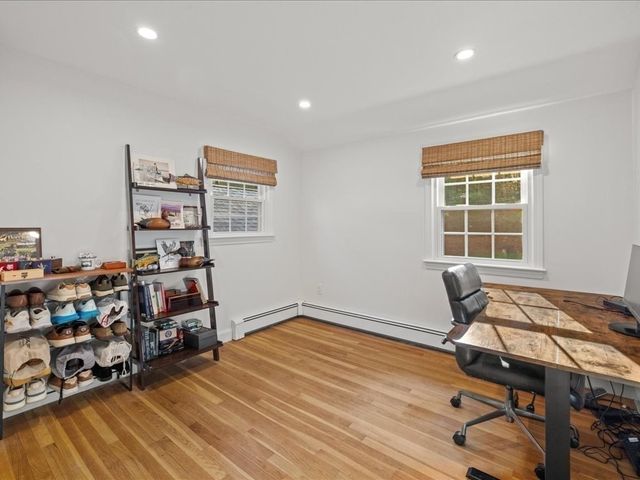 15 Lady Slipper Ln, Duxbury, MA 02332