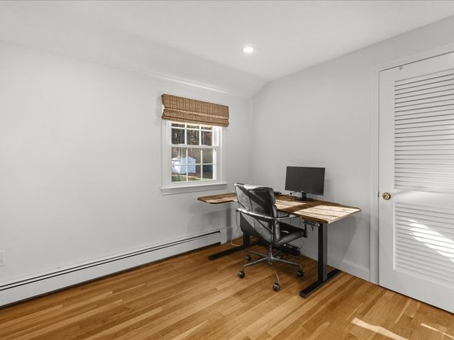 15 Lady Slipper Ln, Duxbury, MA 02332