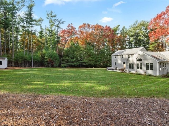 15 Lady Slipper Ln, Duxbury, MA 02332