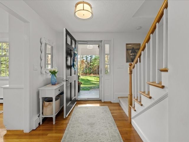 15 Lady Slipper Ln, Duxbury, MA 02332