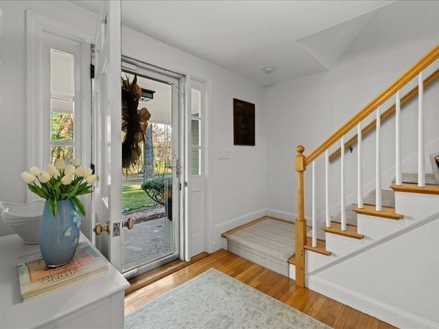 15 Lady Slipper Ln, Duxbury, MA 02332