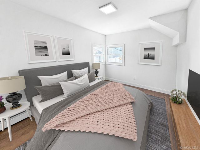 37 Lancaster Place, Hempstead, NY 11550