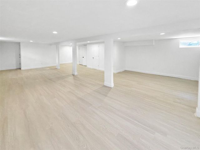 37 Lancaster Place, Hempstead, NY 11550