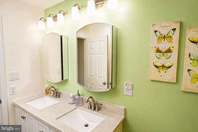 4201 DEVONWOOD WAY, Woodbridge, VA 22192