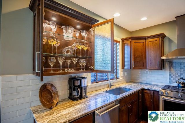 4934 Steuben Road, Lower Nazareth Twp, PA 18064