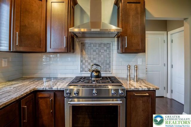 4934 Steuben Road, Lower Nazareth Twp, PA 18064