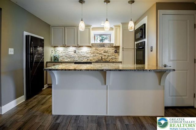 4934 Steuben Road, Lower Nazareth Twp, PA 18064