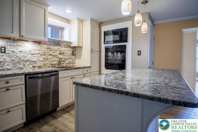 4934 Steuben Road, Lower Nazareth Twp, PA 18064