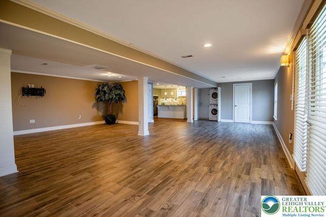 4934 Steuben Road, Lower Nazareth Twp, PA 18064