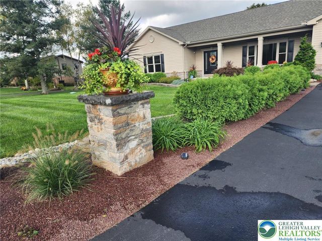 4934 Steuben Road, Lower Nazareth Twp, PA 18064