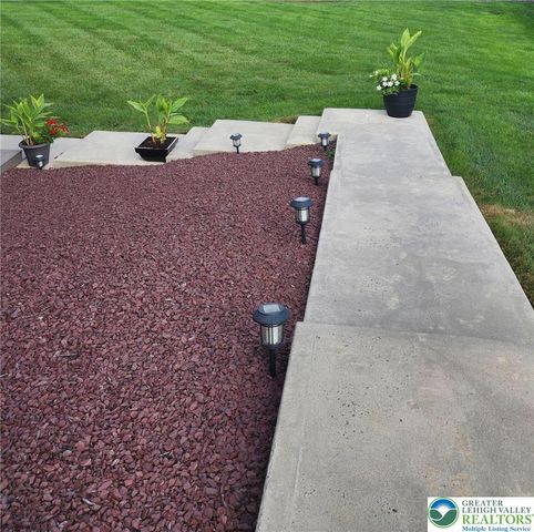 4934 Steuben Road, Lower Nazareth Twp, PA 18064