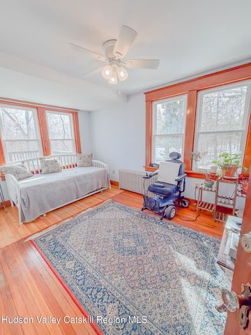 8874 9w Route, Athens, NY 12015