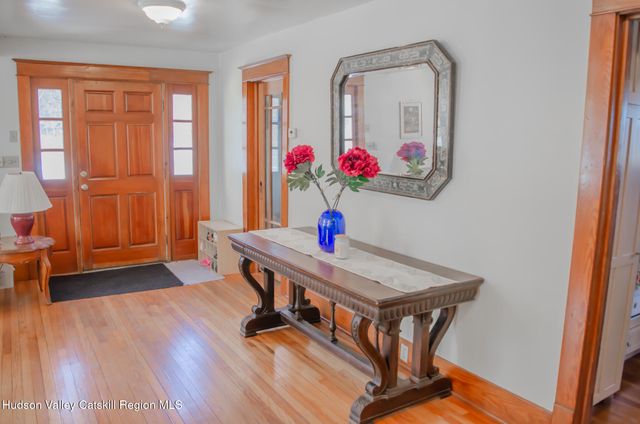 8874 9w Route, Athens, NY 12015