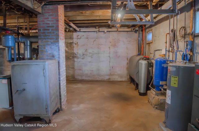 8874 9w Route, Athens, NY 12015