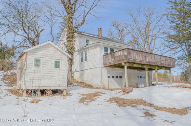 8874 9w Route, Athens, NY 12015