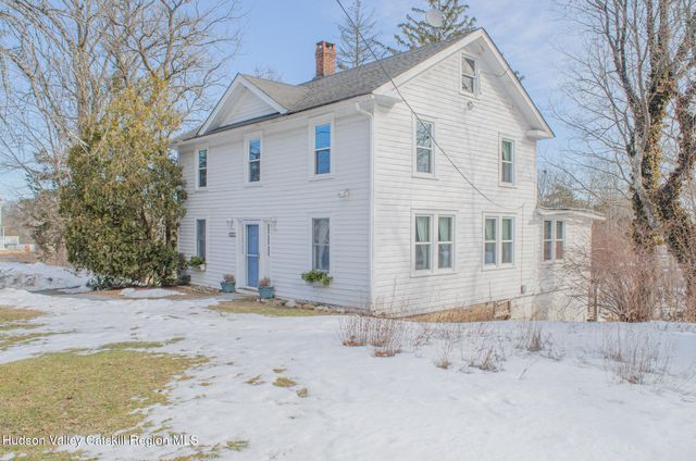 8874 9w Route, Athens, NY 12015