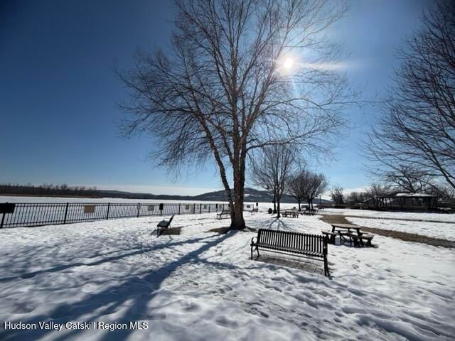 8874 9w Route, Athens, NY 12015