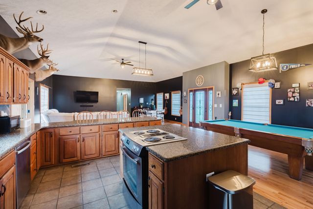 165 John Jones Road, Salvisa, KY 40372