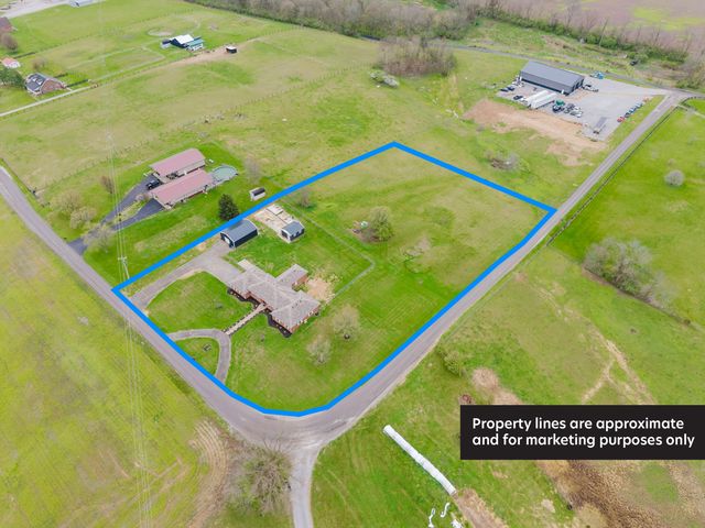 165 John Jones Road, Salvisa, KY 40372
