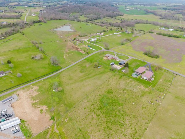 165 John Jones Road, Salvisa, KY 40372