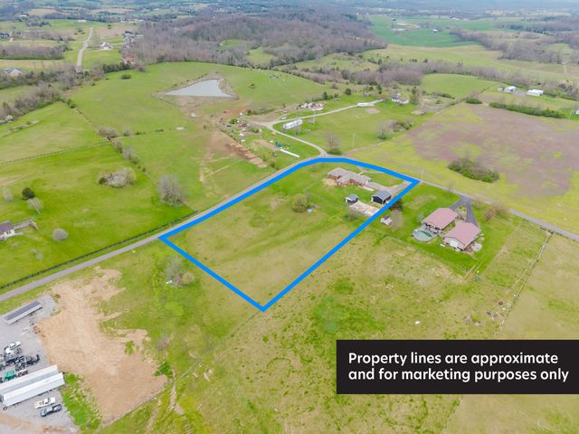 165 John Jones Road, Salvisa, KY 40372