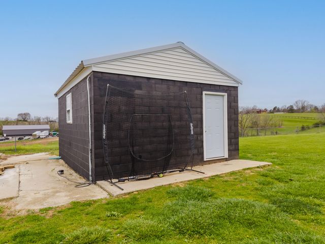 165 John Jones Road, Salvisa, KY 40372