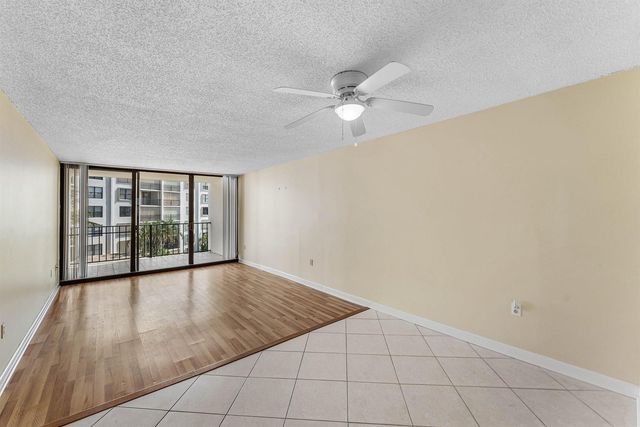 3545 S Ocean Boulevard 405, South Palm Beach, FL 33480