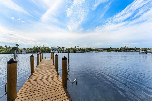 3545 S Ocean Boulevard 405, South Palm Beach, FL 33480