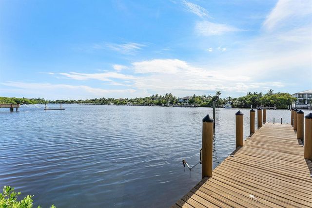3545 S Ocean Boulevard 405, South Palm Beach, FL 33480