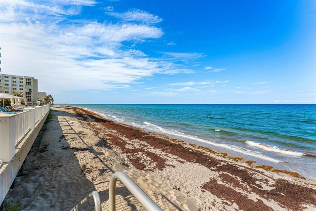 3545 S Ocean Boulevard 405, South Palm Beach, FL 33480