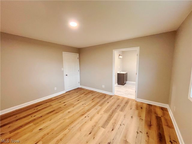 255 Sunview Lane, Follansbee, WV 26037
