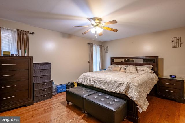 738 MARIA AVE, Sinking Spring, PA 19608