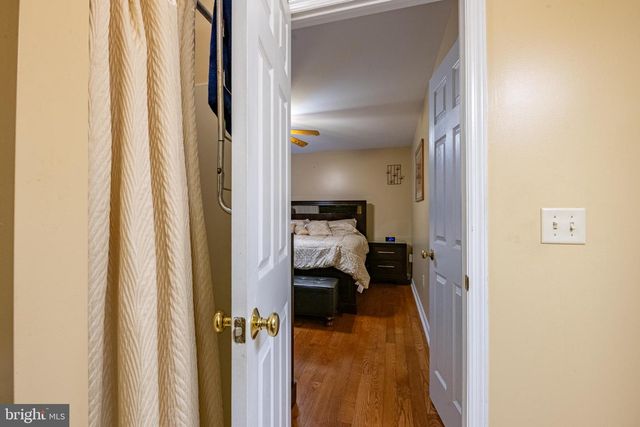 738 MARIA AVE, Sinking Spring, PA 19608