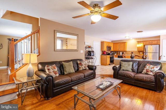 738 MARIA AVE, Sinking Spring, PA 19608